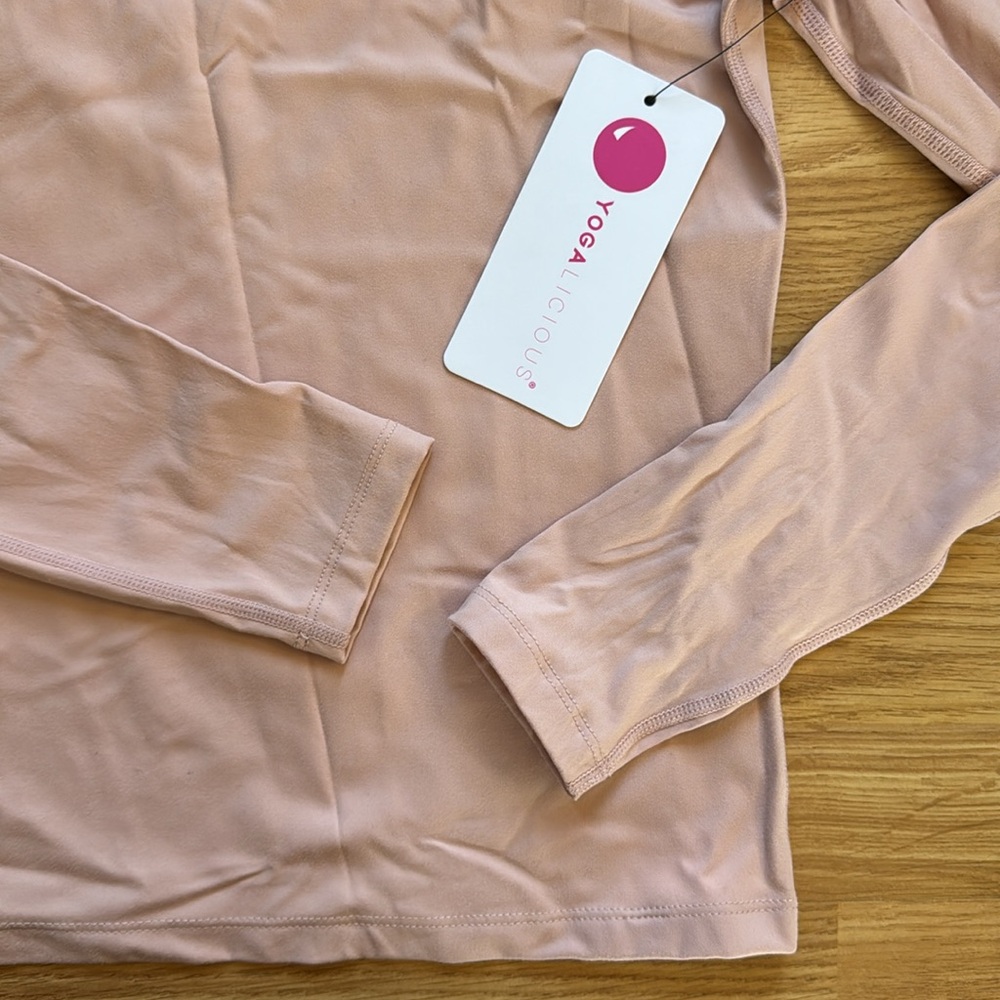 Yogalicious Zenley Evelyn Mockneck Top ✨ Size L - Picture 5 of 7
